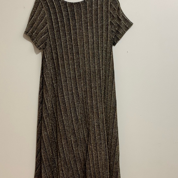 Sparkling LulaRoe Carly - Picture 1 of 5